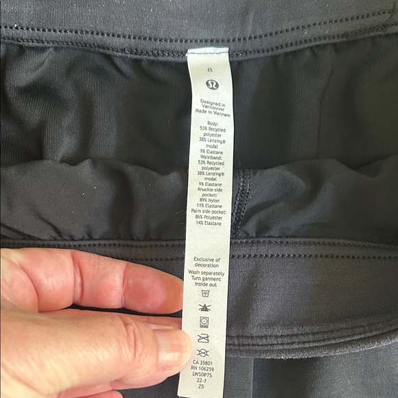 Lululemon softstreme Black Jogger Pants - Picture 2 of 3